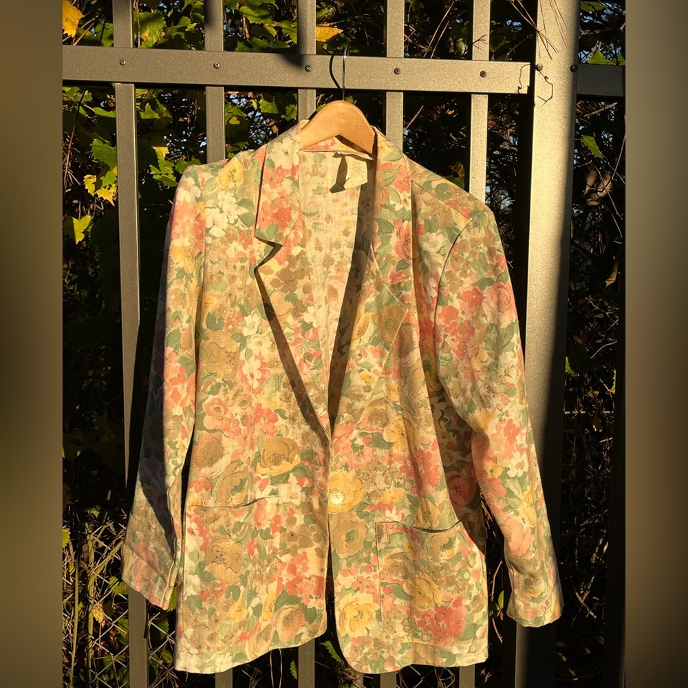 Warm Floral Watercolor Rose Print Linen Vintage Blazer